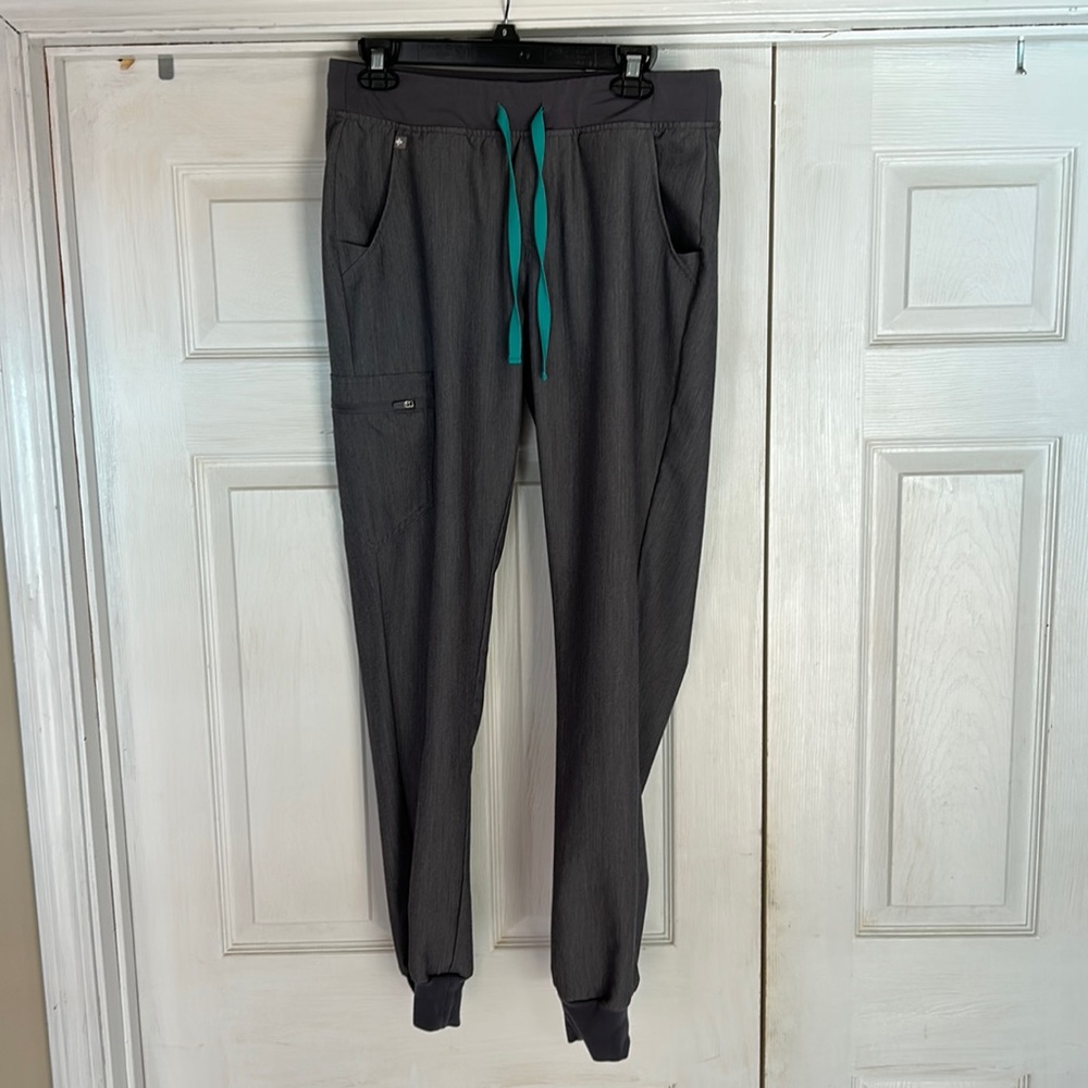 FIGS Technical Collection Medium Zamora Jogger Scrub Pants in charcoal gray